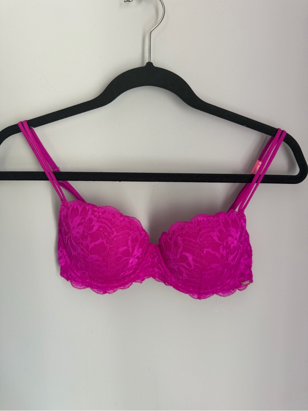 NWT Victoria’s Secret PINK Lace Push Up Bra 34B Hot Pink Fuchsia